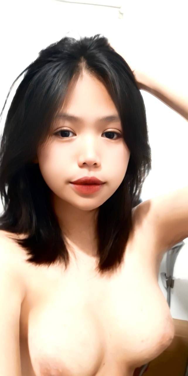 Người mẫu của cô giáo dạy sex đeo kính tục tĩu "Tiểu Đăng" trẻ ngực khủng đã được đào tạo, và cô ấy cưỡi ngựa không dùng bao cao su...